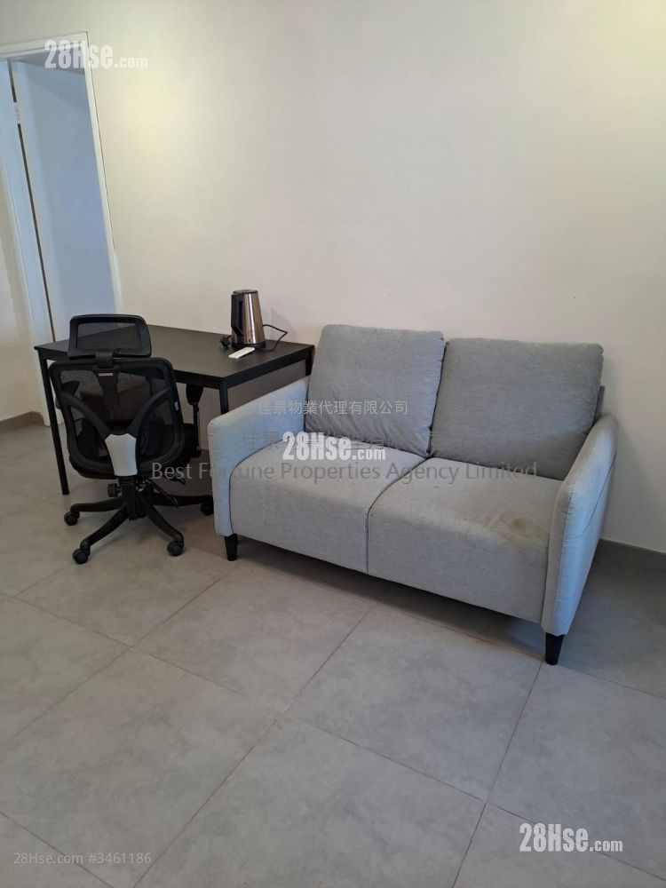 New Fortune House Rental 2 Bedrooms , 1 Bathroom 400 ft² ( 37.2 m² )