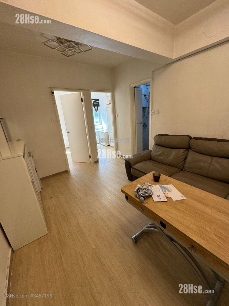 Kiu Fat Mansion Rental 2 Bedrooms , 1 Bathroom 330 ft² ( 30.7 m² )