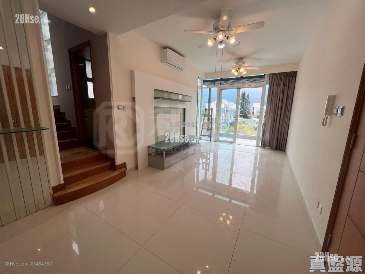 Jc Castle Rental 3 Bedrooms , 2 Bathrooms 1,267 ft² ( 117.7 m² )
