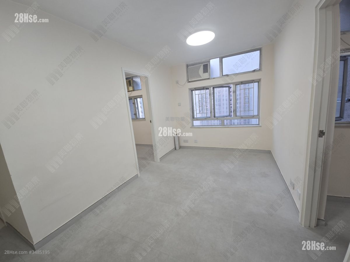 Siu Lun Court Sell 2 Bedrooms 401 ft² ( 37.3 m² )