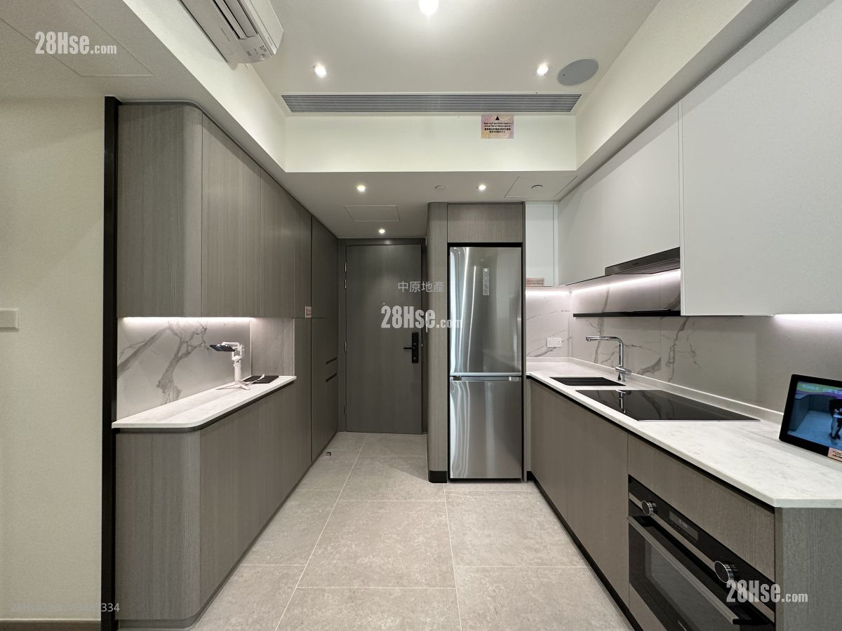 Novo Land Sell 2 Bedrooms 424 ft² ( 39.4 m² )