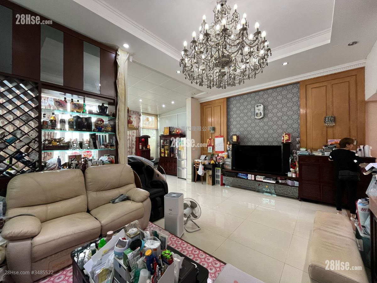 Greenery Gardens Rental 5+ Bedrooms , 5+ Bathrooms 1,659 ft² ( 154.1 m² )