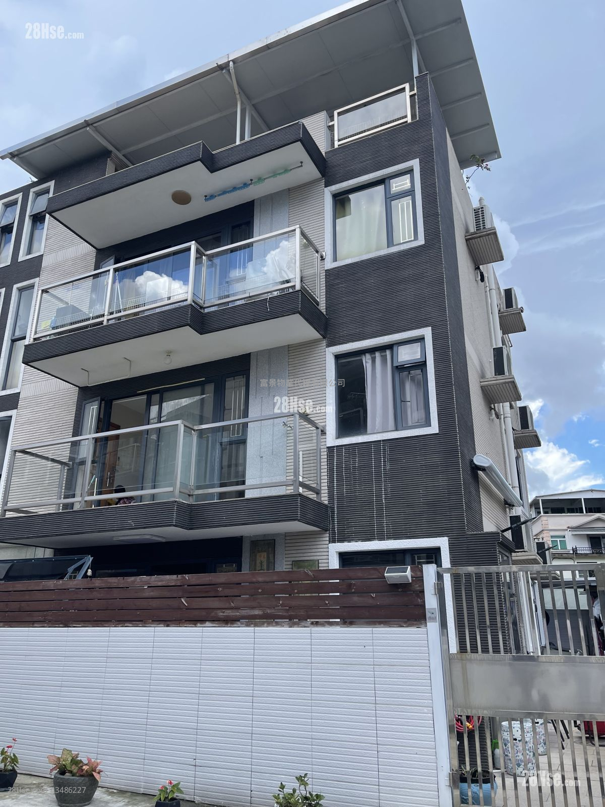 金美樺峰 Rental 3 Bedrooms , 2 Bathrooms 653 ft² ( 60.7 m² )