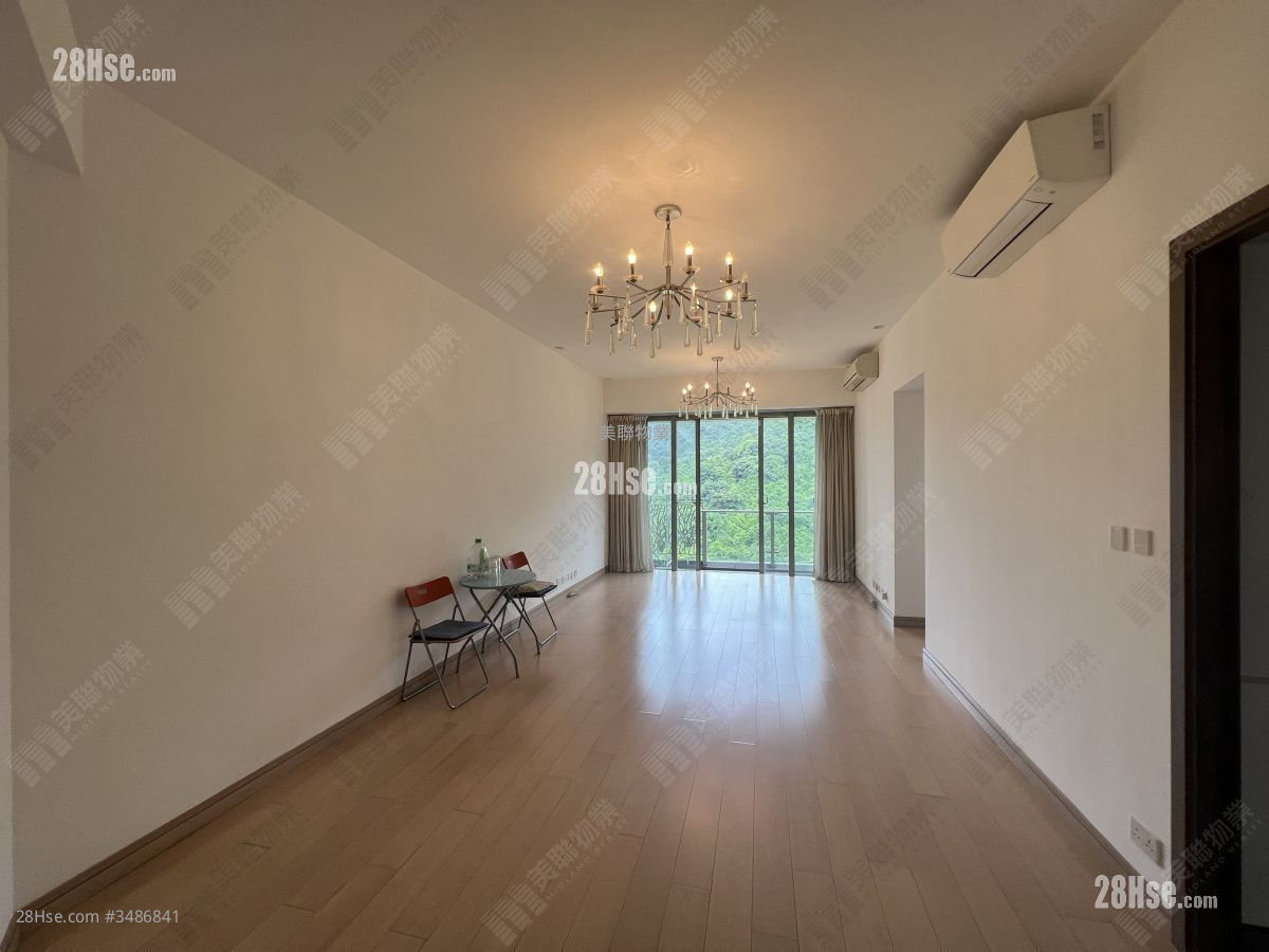Hill Paramount Sell 3 Bedrooms 1,085 ft² ( 100.8 m² )