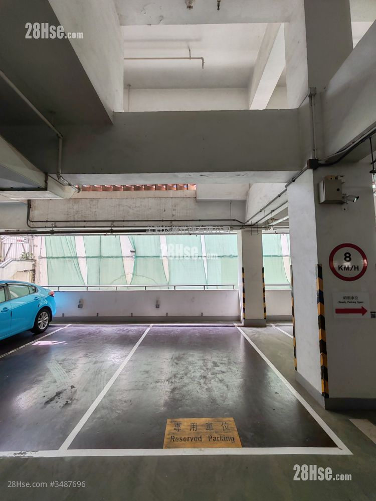 Tung Chung Crescent Sell