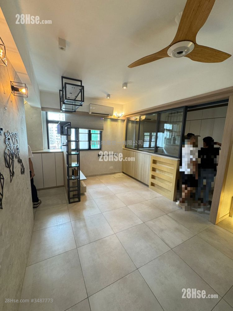 Soares Garden Rental 2 Bedrooms , 2 Bathrooms 473 ft² ( 43.9 m² )
