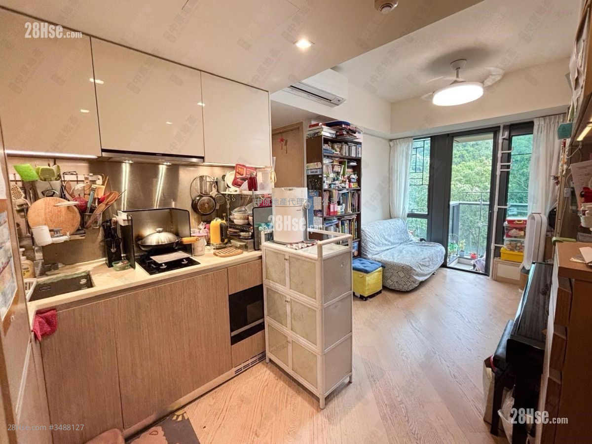 The Regent Sell 2 Bedrooms 457 ft² ( 42.5 m² )