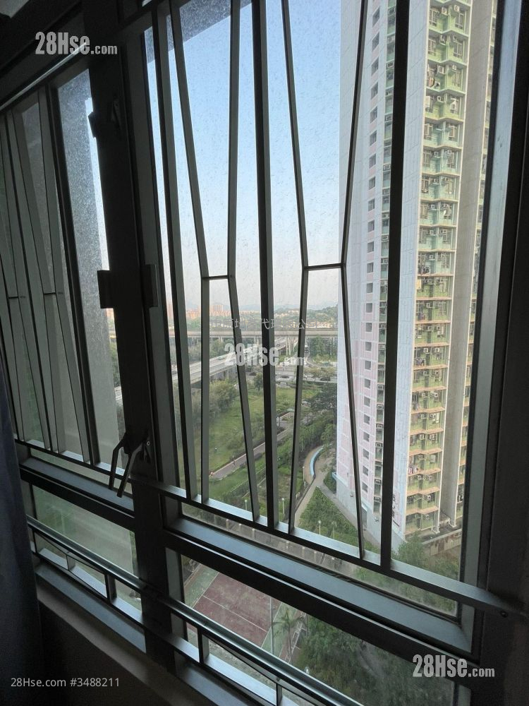 Tin Lai Court Sell 2 Bedrooms , 1 Bathroom 426 ft² ( 39.6 m² )