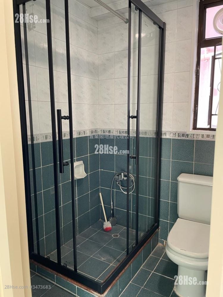 Highland Park Rental 2 Bedrooms , 1 Bathroom 487 ft² ( 45.2 m² )