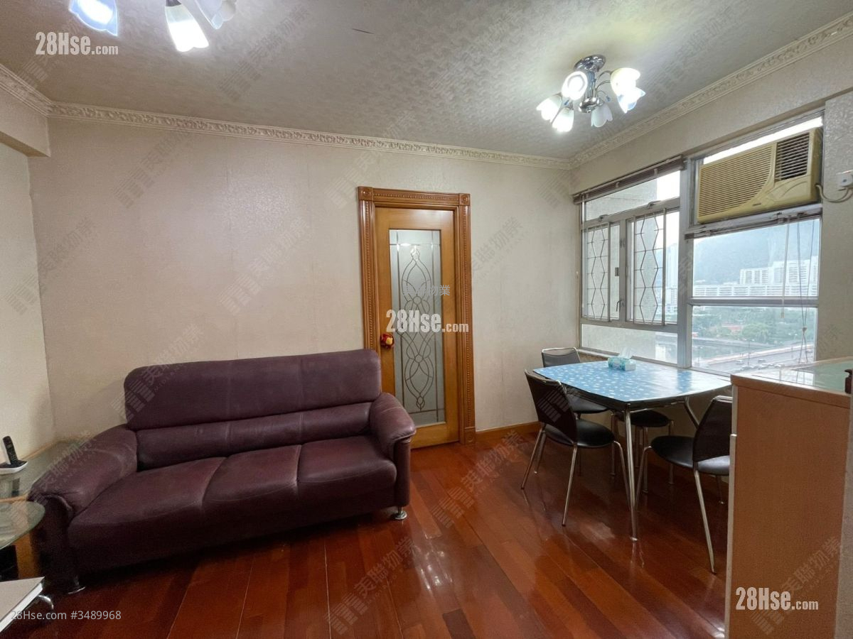 City One Shatin Sell 3 Bedrooms 451 ft² ( 41.9 m² )