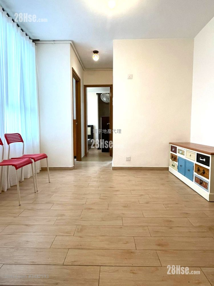 Prime View Garden Rental 2 Bedrooms , 1 Bathroom 409 ft² ( 38.0 m² )
