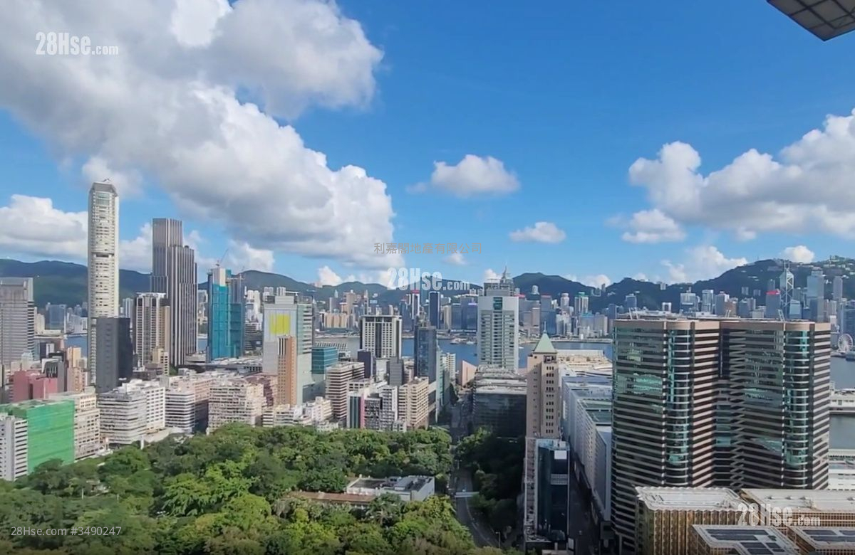 港景峰 售盘 3 房 , 2 浴室 830 平方尺 ( 77.1 平方米 )