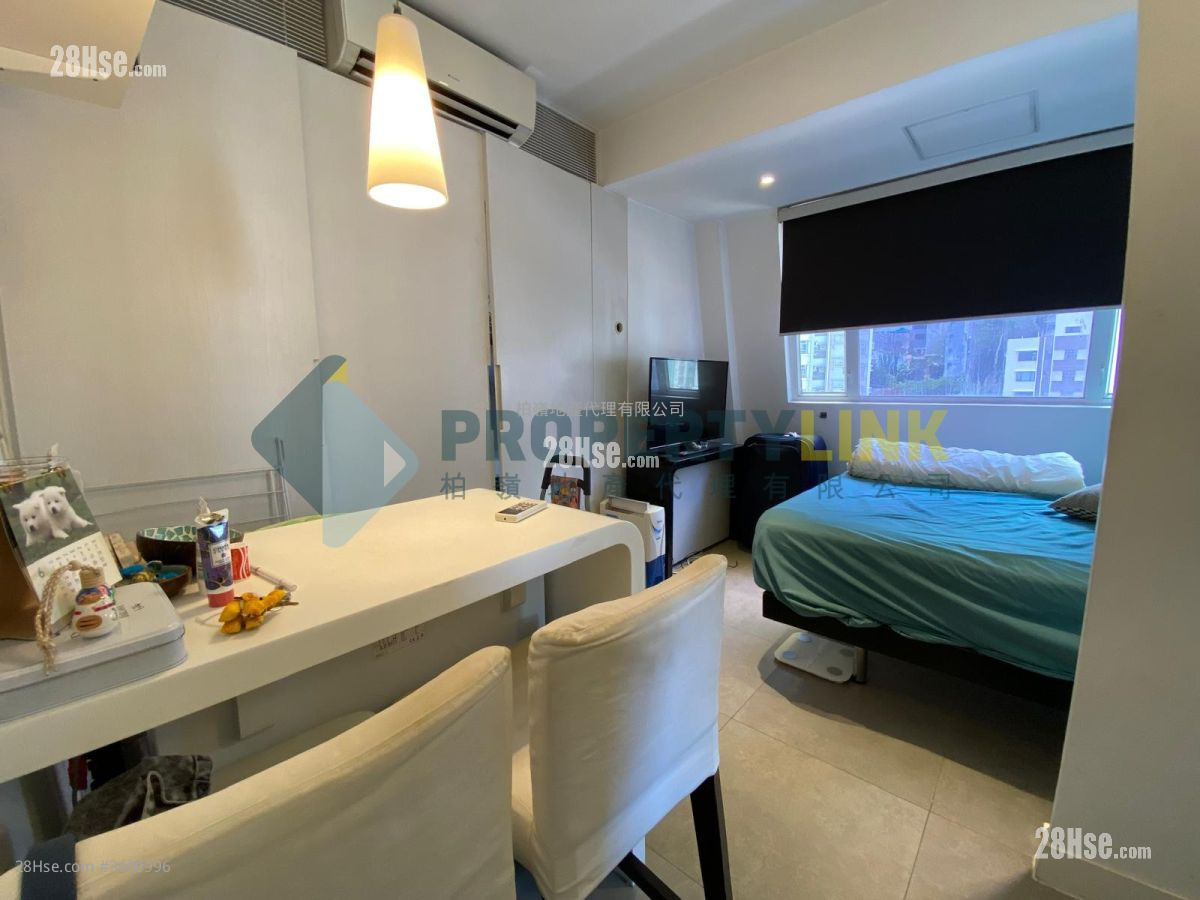 Kam Ho Mansion Sell Studio , 1 Bathroom 239 ft² ( 22.2 m² )