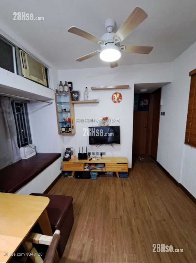 Greenfield Garden Sell 2 Bedrooms 368 ft² ( 34.2 m² )