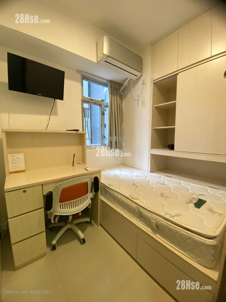 Yen Ying Building Rental Studio , 1 Bathroom 130 ft² ( 12.1 m² )