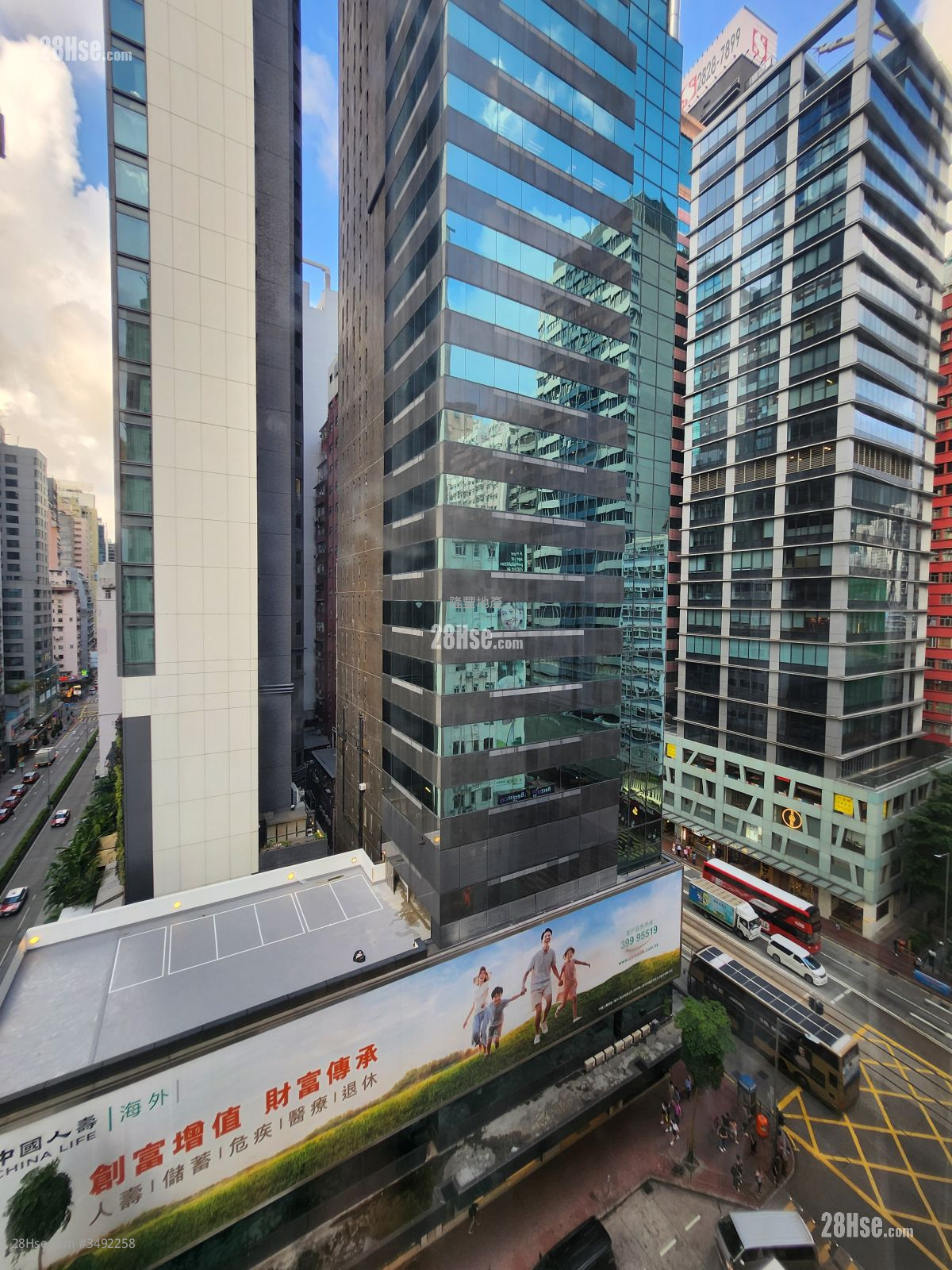 Golden Coronation Building Rental 2 Bedrooms , 1 Bathroom 378 ft² ( 35.1 m² )