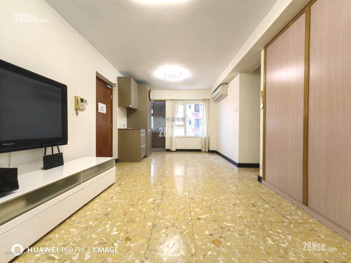Caroline Height Rental 2 Bedrooms , 2 Bathrooms 750 ft² ( 69.7 m² )