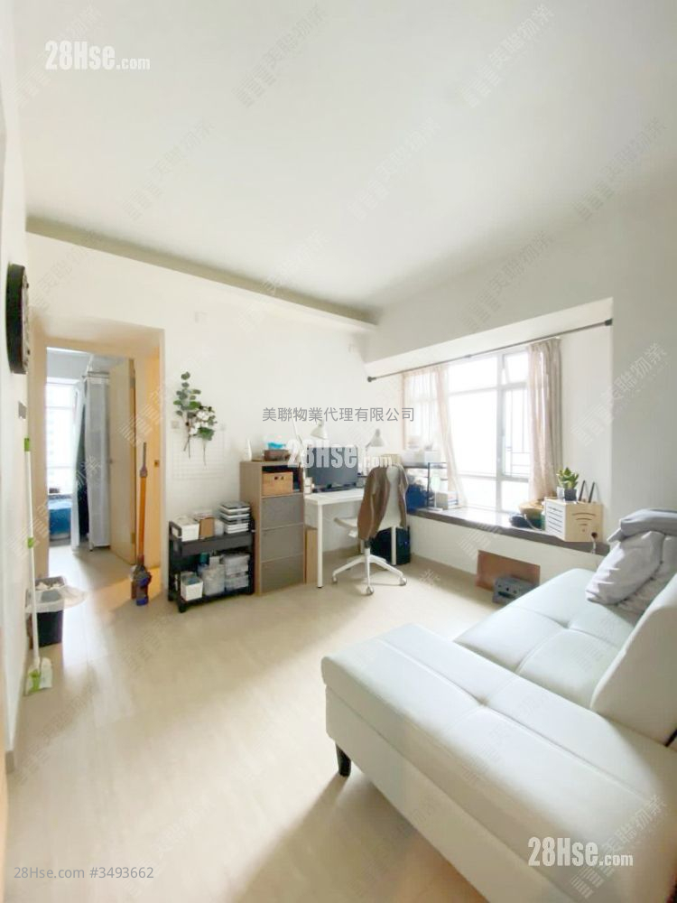 Flora Plaza Sell 2 Bedrooms , 1 Bathroom 370 ft² ( 34.4 m² )