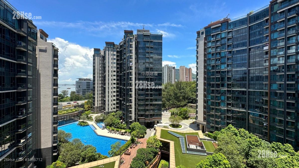 The Bloomsway Sell 2 Bedrooms , 1 Bathroom 551 ft² ( 51.2 m² )
