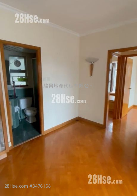 Wealthy Court Rental 2 Bedrooms , 1 Bathroom 420 ft² ( 39.0 m² )