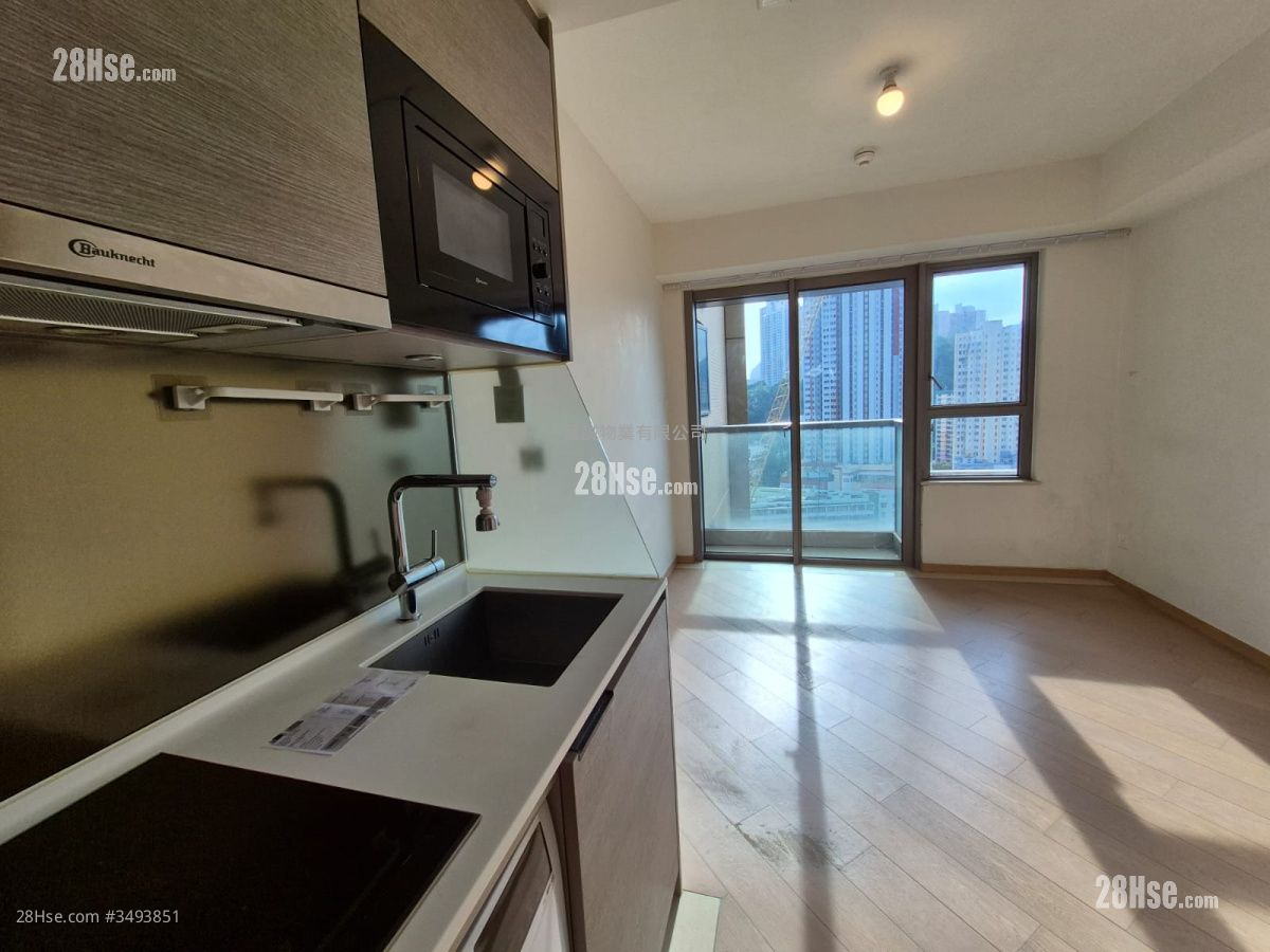 Upper East Rental 1 Bathroom 228 ft² ( 21.2 m² )