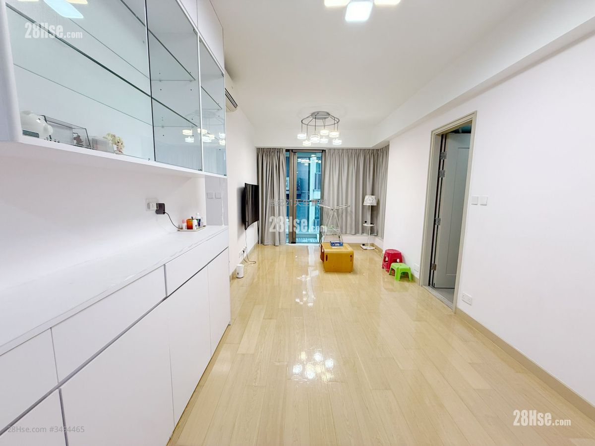 Napa Sell 3 Bedrooms , 2 Bathrooms 828 ft² ( 76.9 m² )