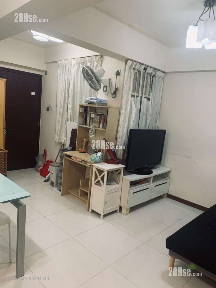 Yee Fai Building Rental 3 Bedrooms , 2 Bathrooms 550 ft² ( 51.1 m² )