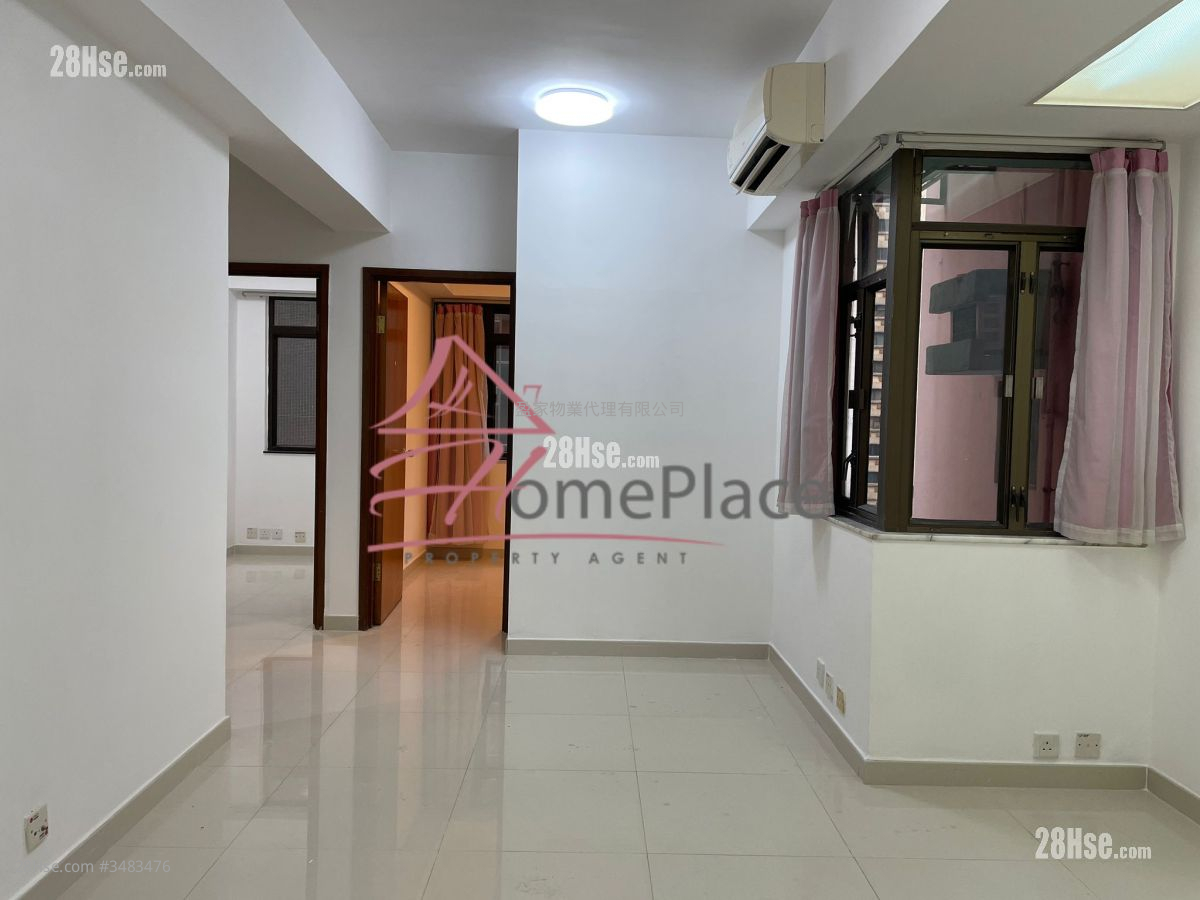 Welland Building Sell 2 Bedrooms , 1 Bathroom 425 ft² ( 39.5 m² )