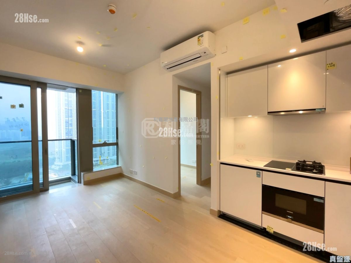 Grand Marini Rental 2 Bedrooms , 1 Bathroom 479 ft² ( 44.5 m² )