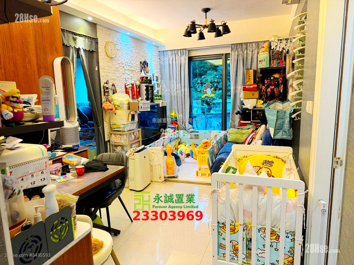 The Rise Sell 2 Bedrooms , 1 Bathroom 523 ft² ( 48.6 m² )