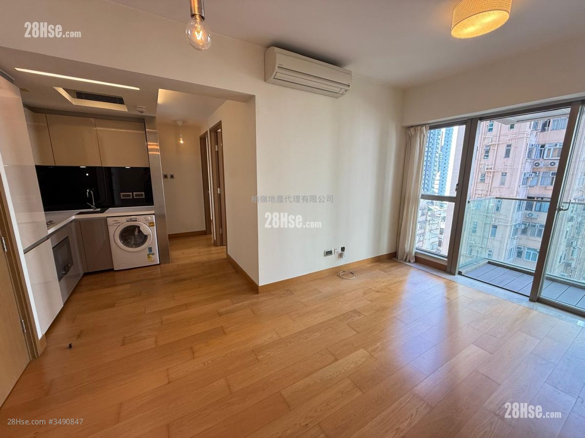 The Nova Sell 2 Bedrooms , 1 Bathroom 499 ft² ( 46.4 m² )