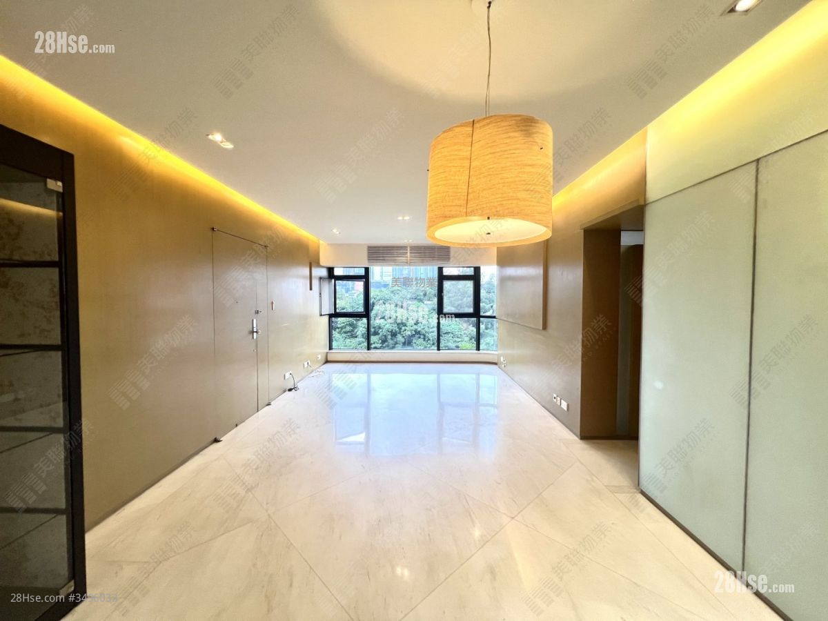 King's Park Hill Sell 3 Bedrooms , 2 Bathrooms 1,230 ft² ( 114.3 m² )