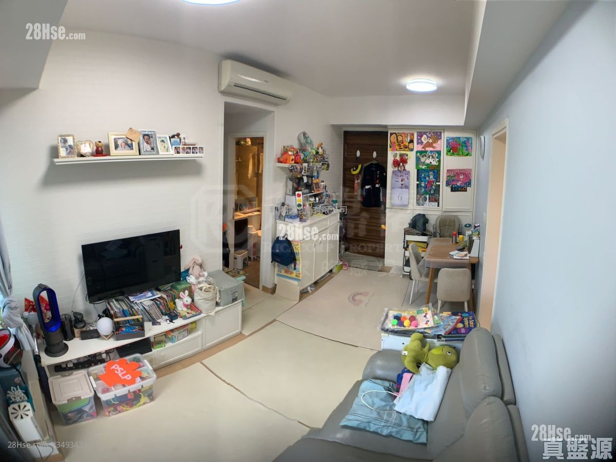 Savannah Sell 2 Bedrooms , 1 Bathroom 478 ft² ( 44.4 m² )