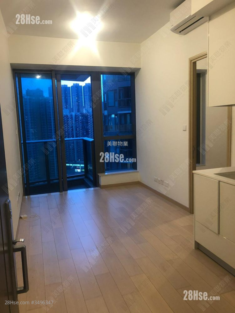 Twin Peaks Sell 1 Bedroom , 1 Bathroom 357 ft² ( 33.2 m² )