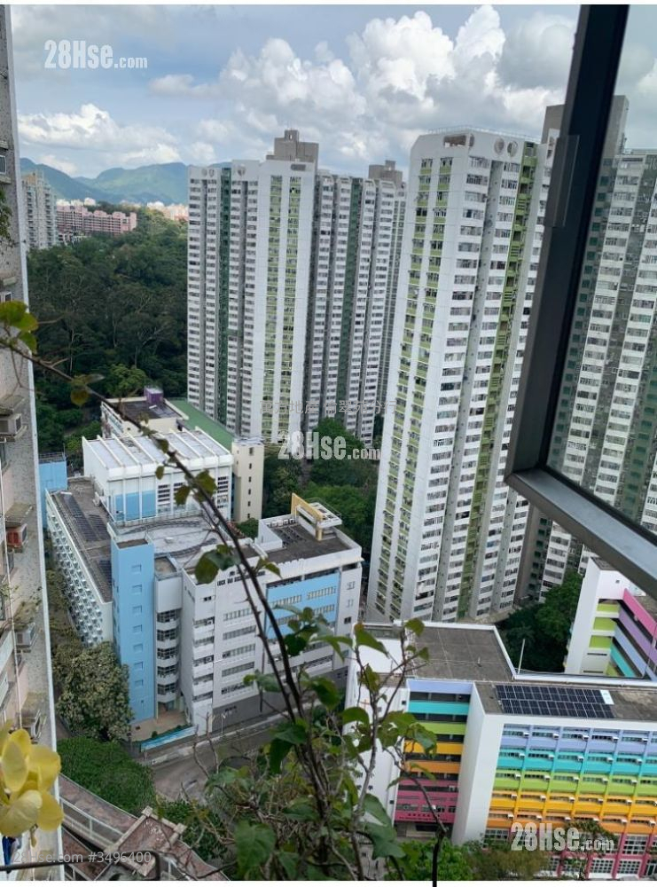 Mei Chung Court Sell 3 Bedrooms , 1 Bathroom 554 ft² ( 51.5 m² )