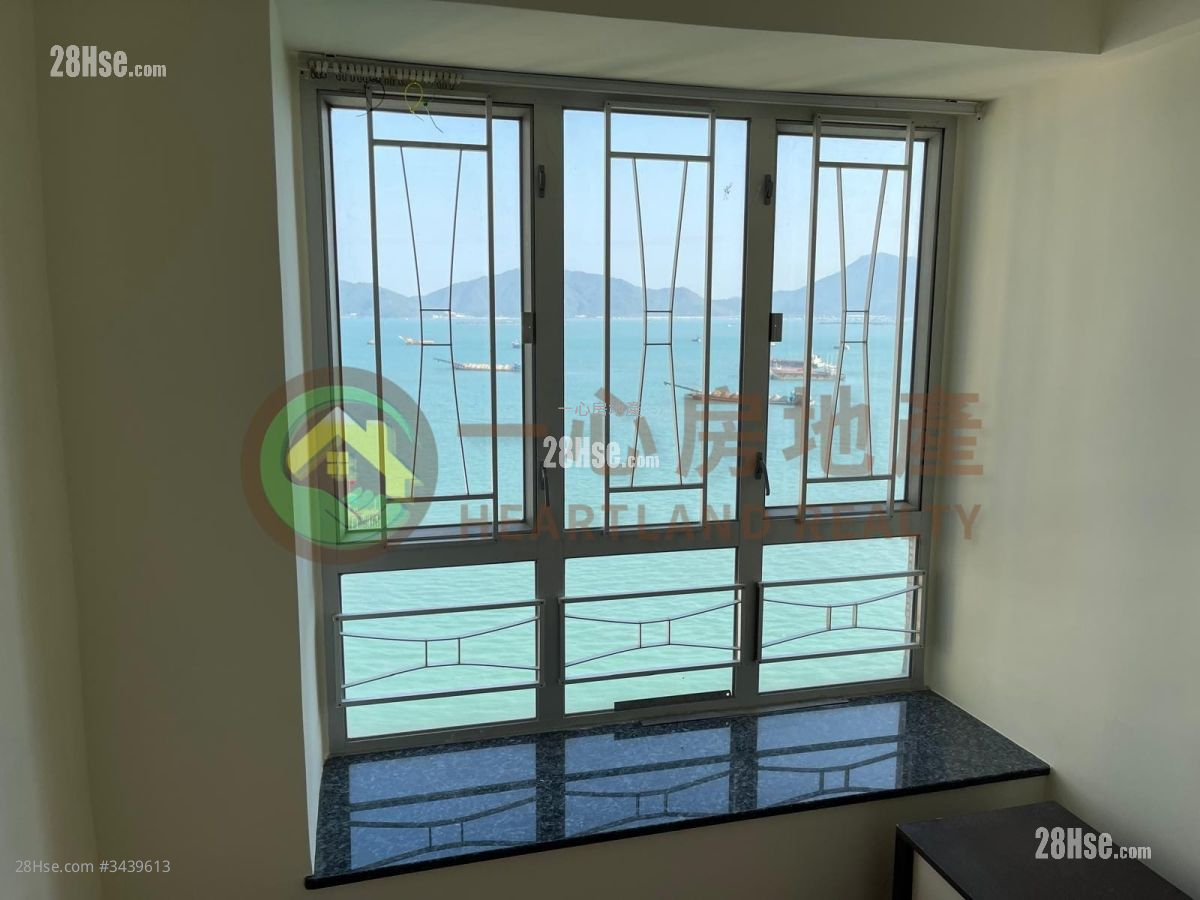 Richland Garden Sell 2 Bedrooms , 1 Bathroom 330 ft² ( 30.7 m² )