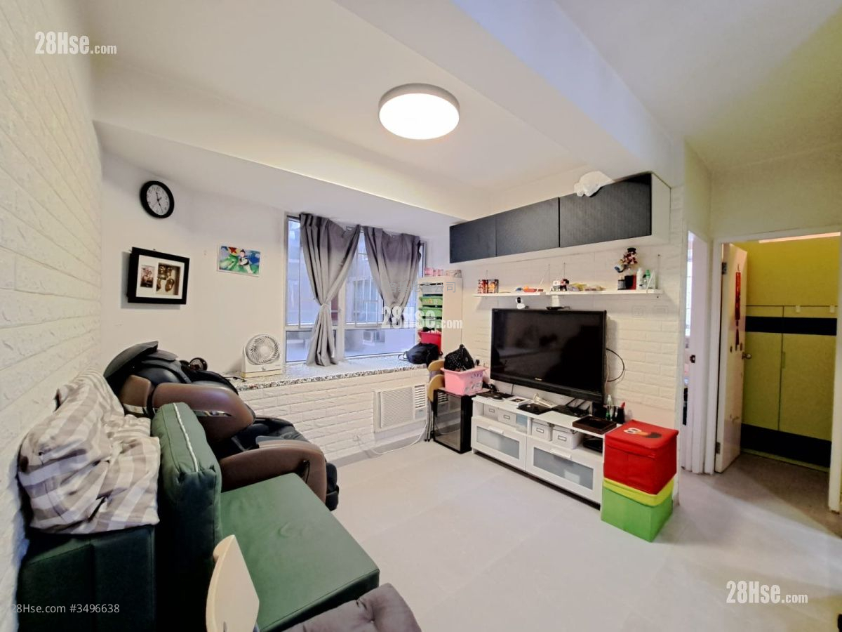Tak Bo Garden Rental 2 Bedrooms , 1 Bathroom 382 ft² ( 35.5 m² )
