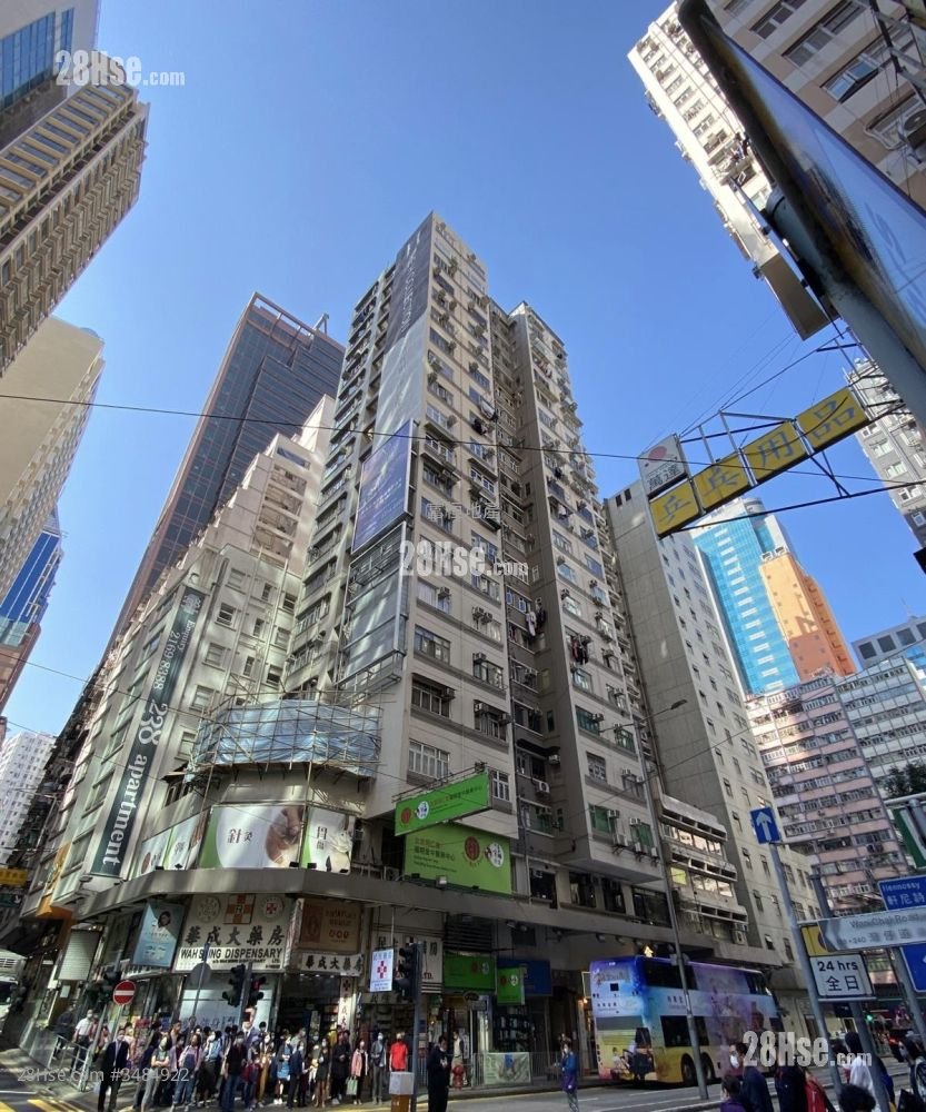 Diamond Building Sell 3 Bedrooms , 1 Bathroom 437 ft² ( 40.6 m² )