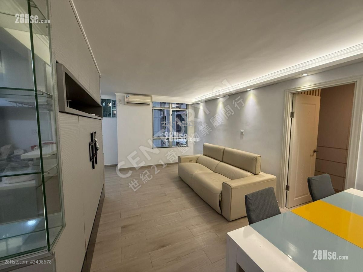 Kam Fung Court Rental 2 Bedrooms 540 ft² ( 50.2 m² )