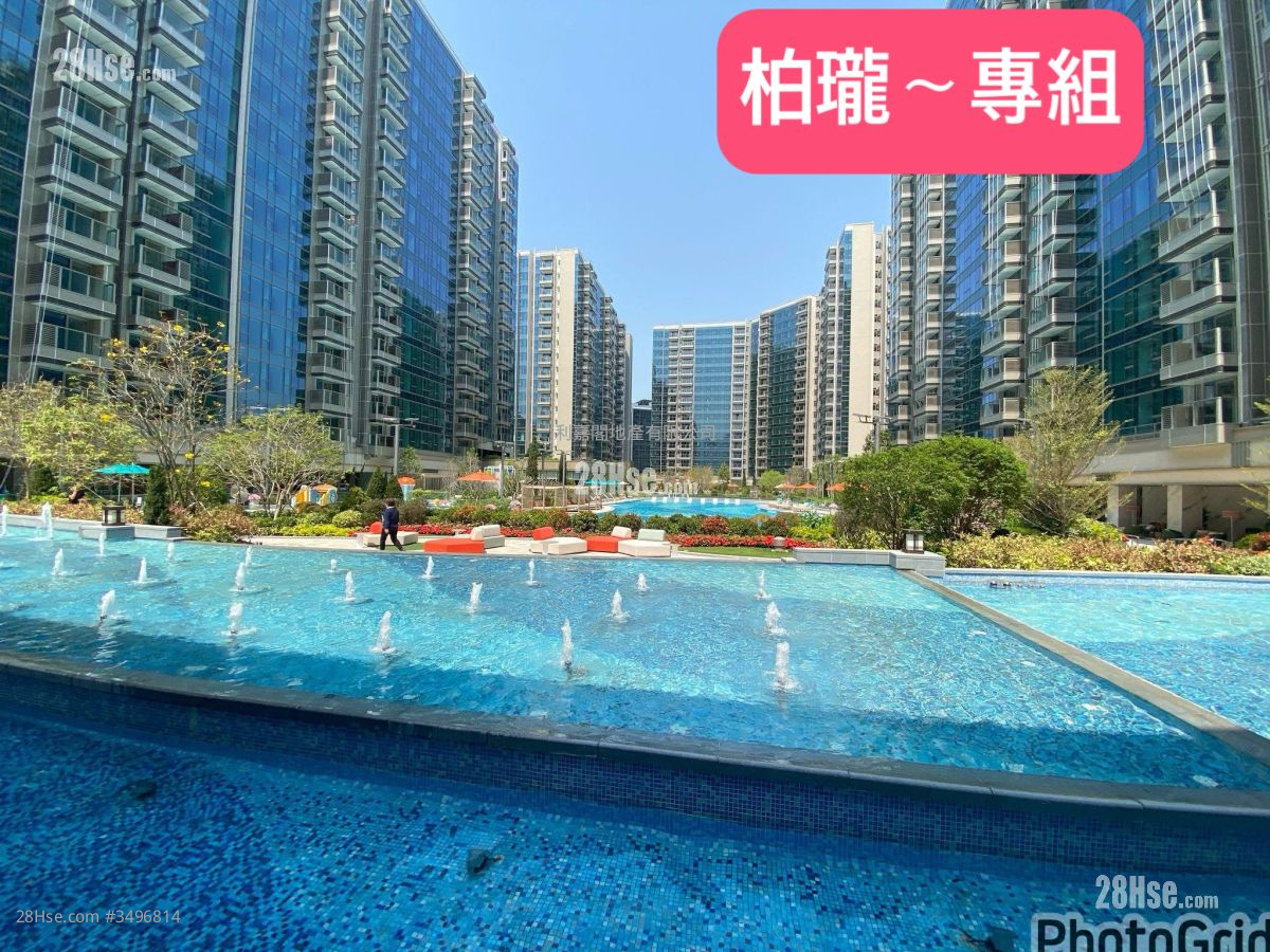 Grand Mayfair  Sell 2 Bedrooms , 1 Bathroom 462 ft² ( 42.9 m² )