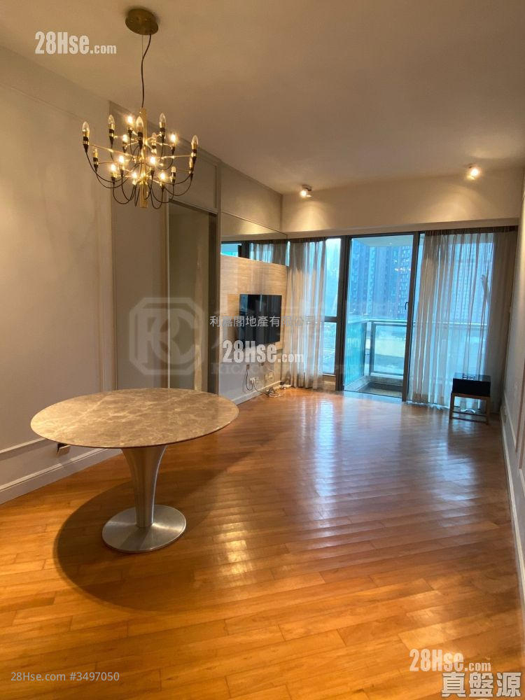 The Palazzo Sell 3 Bedrooms 696 ft² ( 64.7 m² )