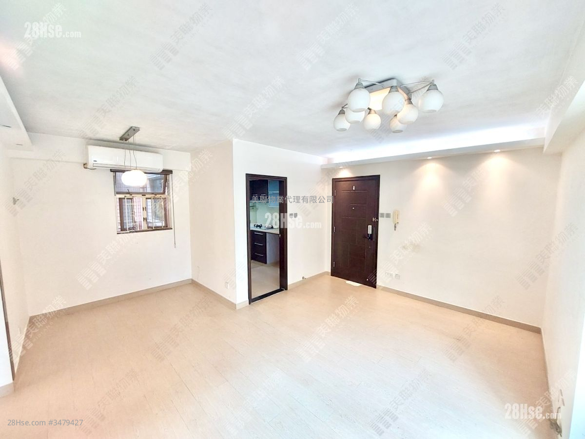 Classical Gardens Sell 2 Bedrooms , 1 Bathroom 537 ft² ( 49.9 m² )