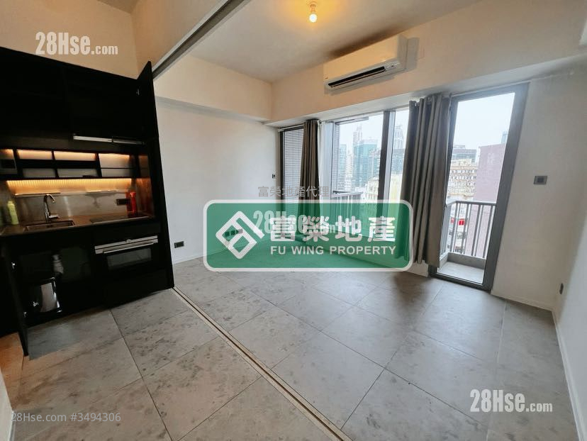 Skypark Rental Studio , 1 Bathroom 316 ft² ( 29.4 m² )