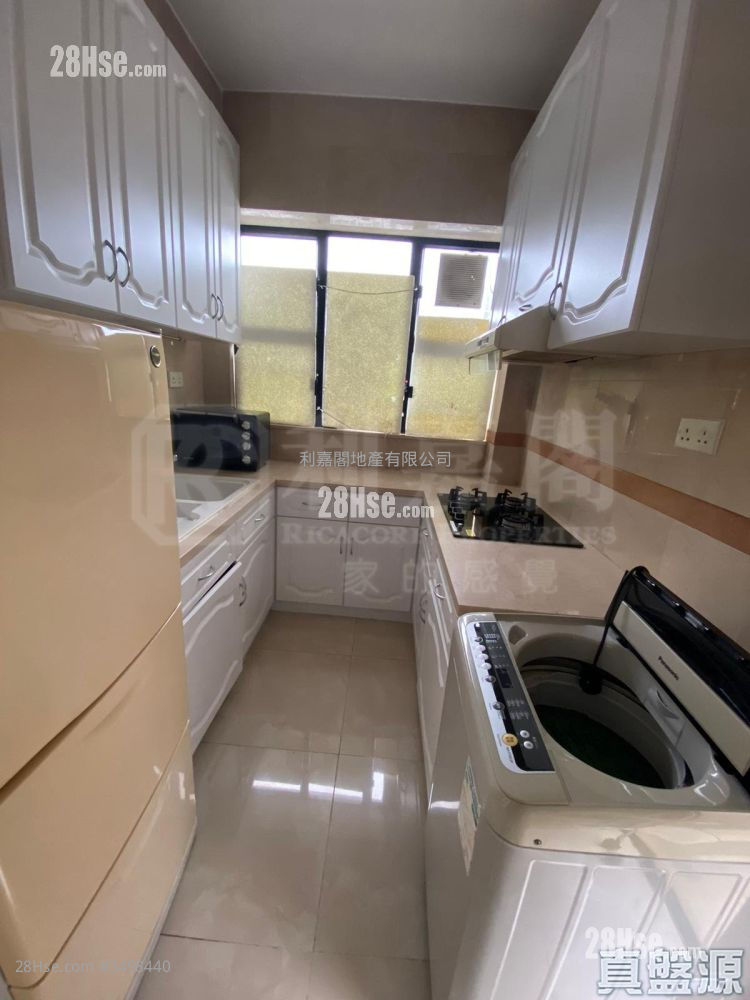 Parc Regal Sell 3 Bedrooms , 3 Bathrooms 1,063 ft² ( 98.8 m² )