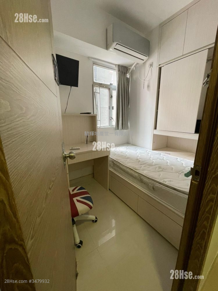 Yen Ying Building Rental Studio , 1 Bathroom 150 ft² ( 13.9 m² )