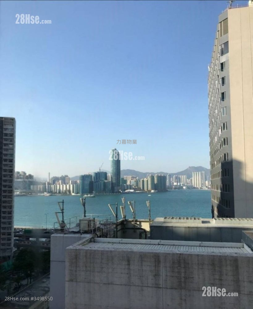 Yik Hon Building Sell 2 Bedrooms , 1 Bathroom 295 ft² ( 27.4 m² )
