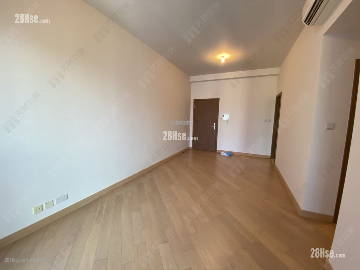 Grand Yoho Sell 3 Bedrooms , 2 Bathrooms 720 ft² ( 66.9 m² )