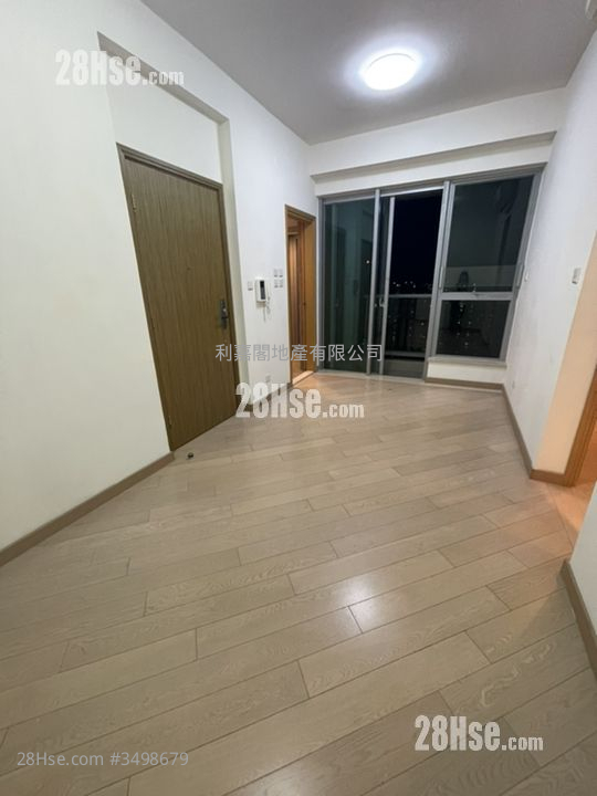 Century Gateway Sell 2 Bedrooms , 1 Bathroom 474 ft² ( 44.0 m² )