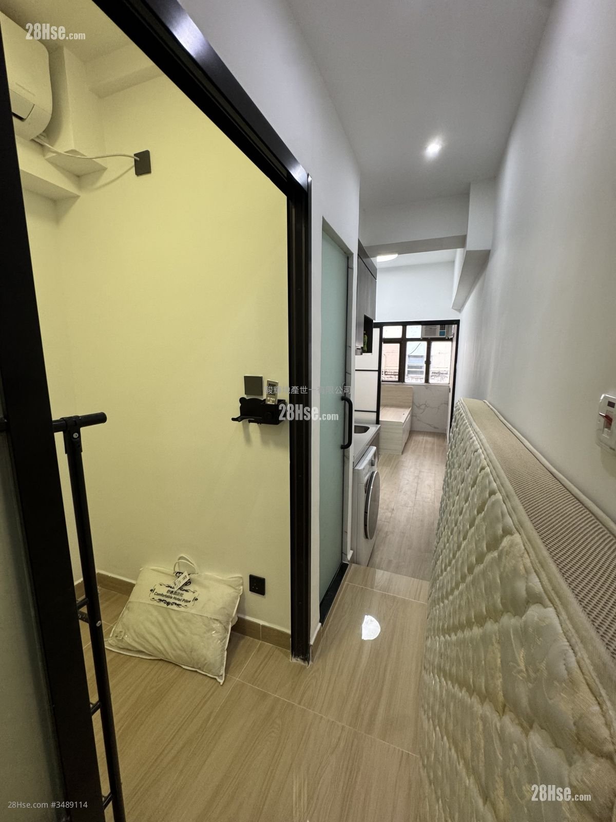 Tung Wai Building Rental 2 Bedrooms 250 ft² ( 23.2 m² )
