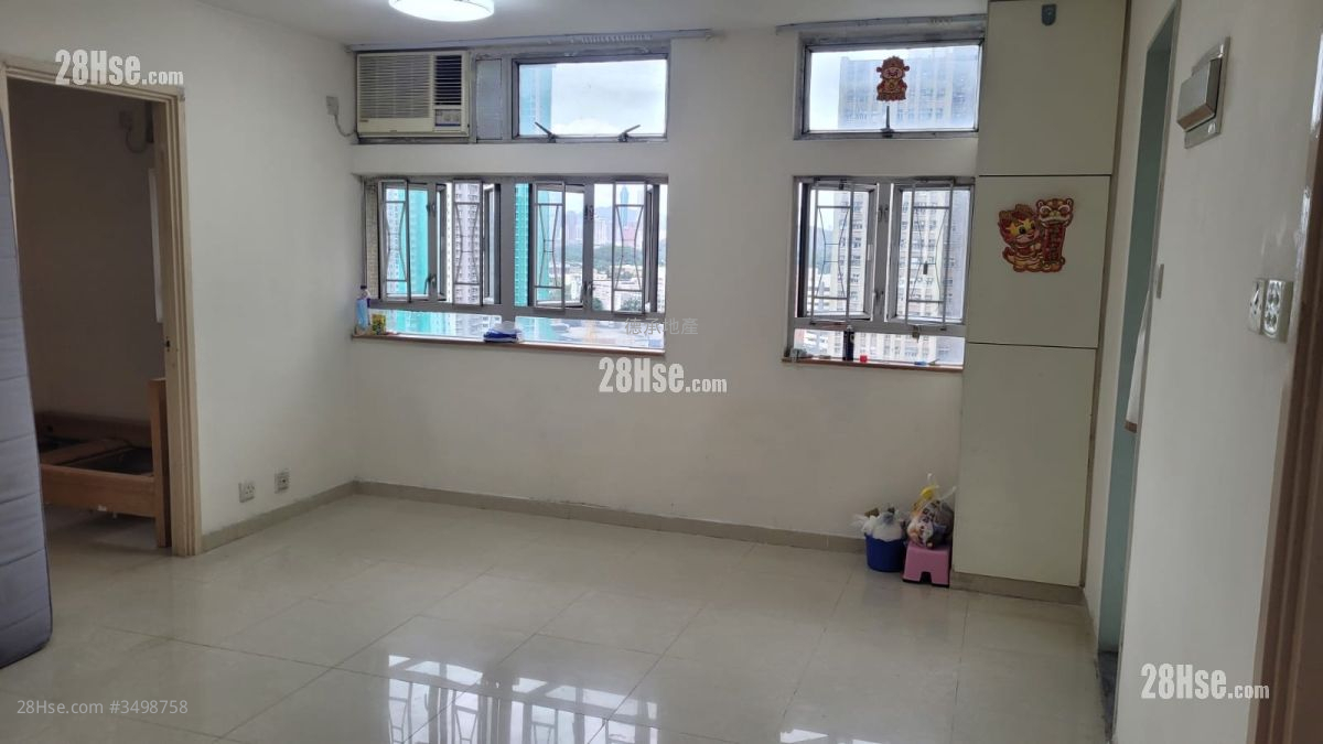 Choi Po Court Rental 2 Bedrooms , 1 Bathroom 438 ft² ( 40.7 m² )